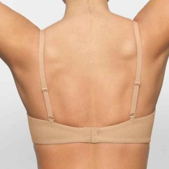 SKIMS Push Up Bra Size 34DDD - Picture 2 of 7